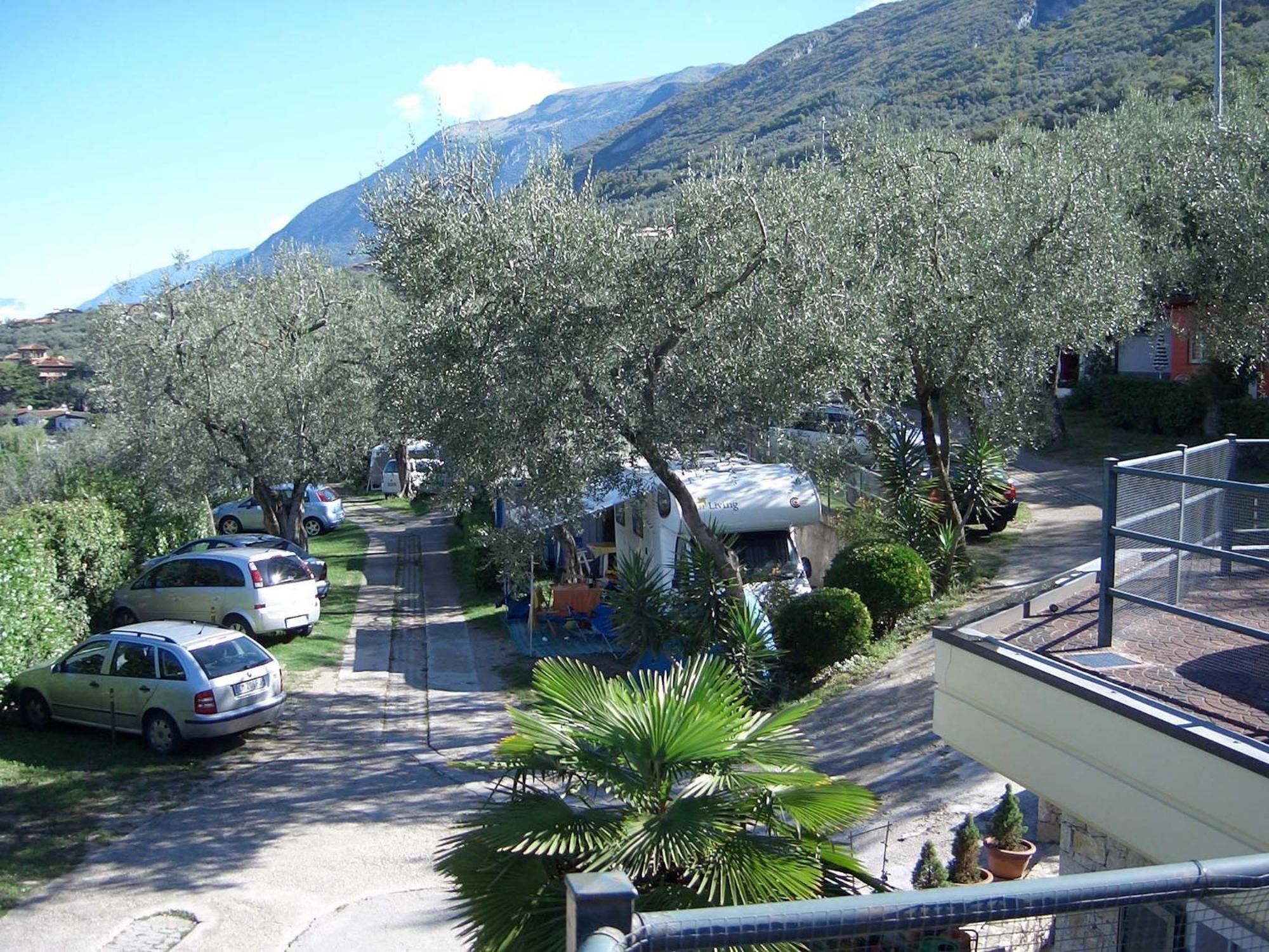 Aquacamp Hotel Brenzone sul Garda Exterior foto